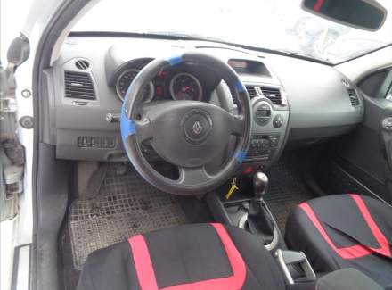 Renault - Megane