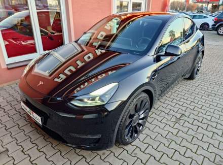 Tesla - Model Y
