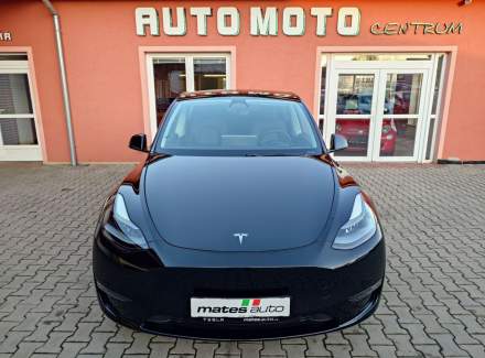 Tesla - Model Y