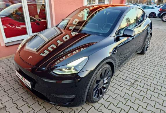 Tesla - Model Y