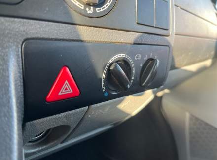 Volkswagen - Caravelle