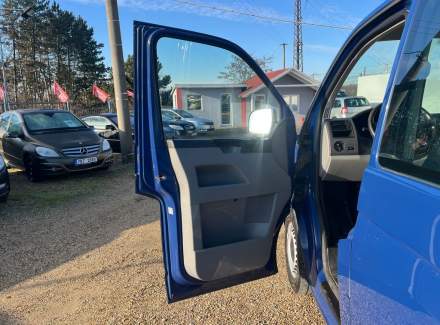 Volkswagen - Caravelle