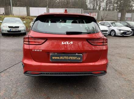 Kia - Cee'd