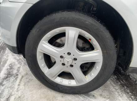 Mercedes-Benz - M-class