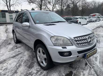 Mercedes-Benz - M-class