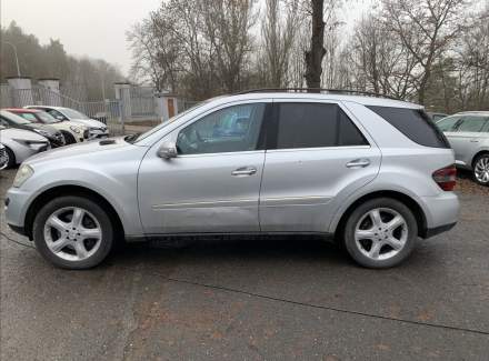 Mercedes-Benz - M-class