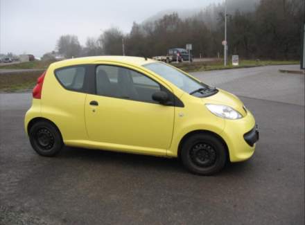 Peugeot - 107