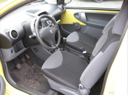 Peugeot - 107