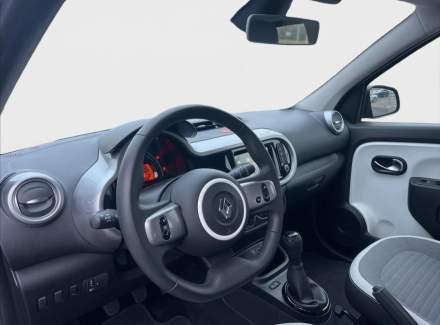 Renault - Twingo