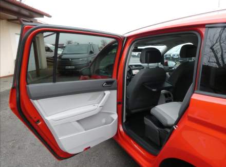 Volkswagen - Touran