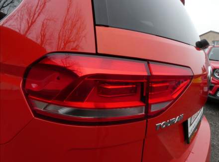 Volkswagen - Touran