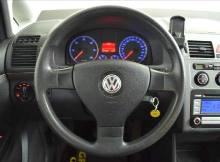 Volkswagen - Touran
