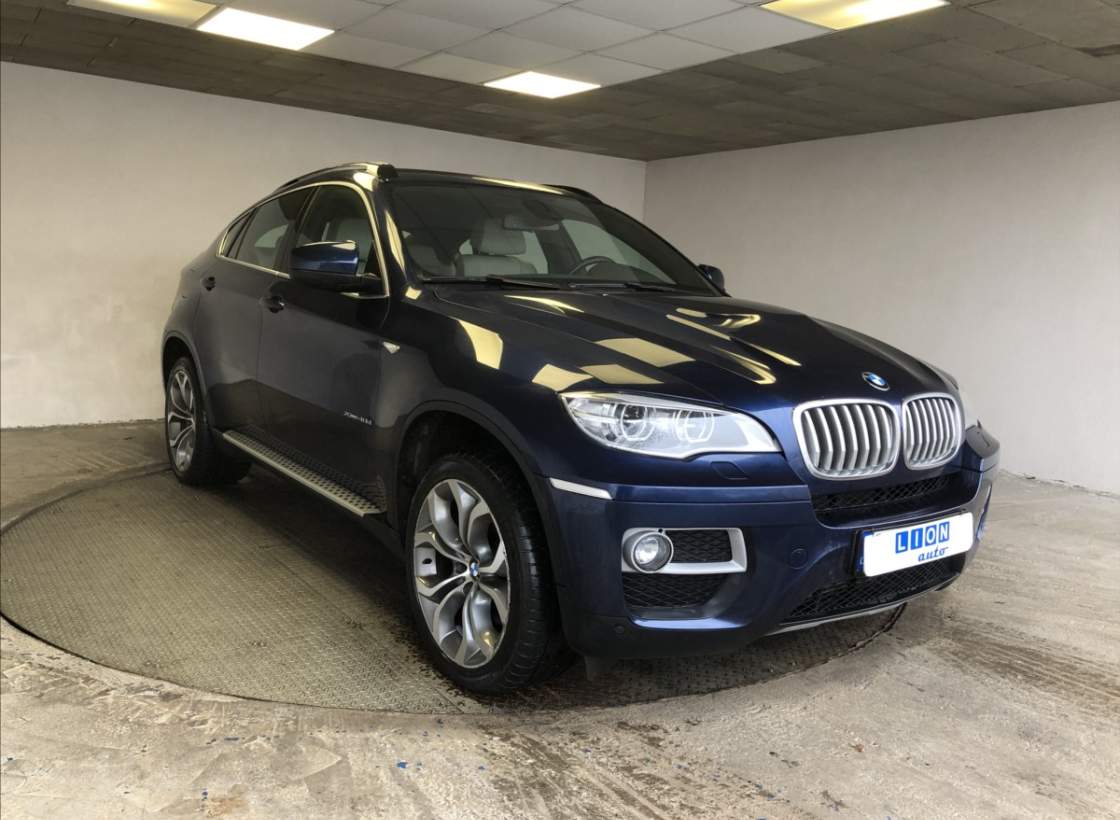 BMW - X6