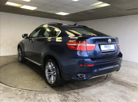 BMW - X6