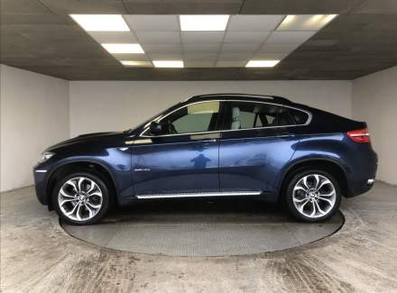 BMW - X6