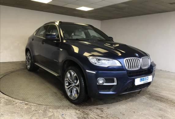 BMW - X6