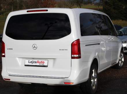 Mercedes-Benz - V-class