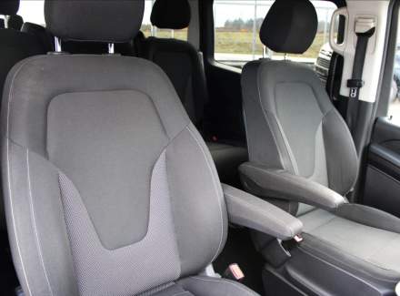 Mercedes-Benz - V-class