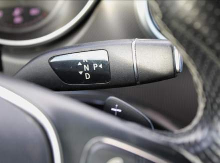 Mercedes-Benz - V-class