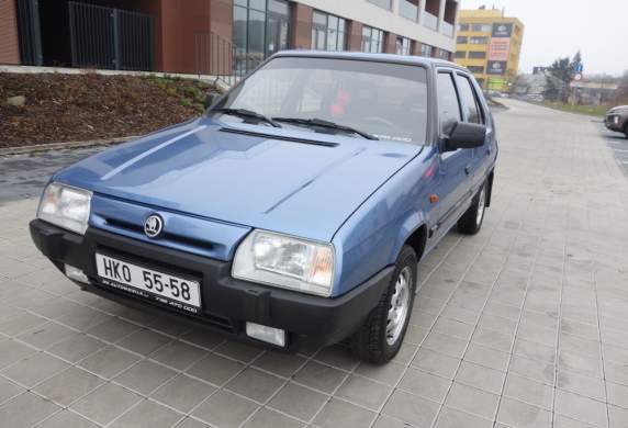 Škoda - Favorit