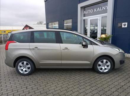 Peugeot - 5008