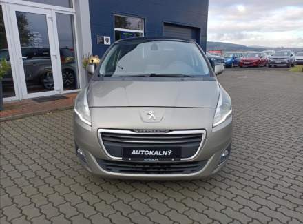 Peugeot - 5008