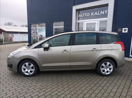 Peugeot - 5008