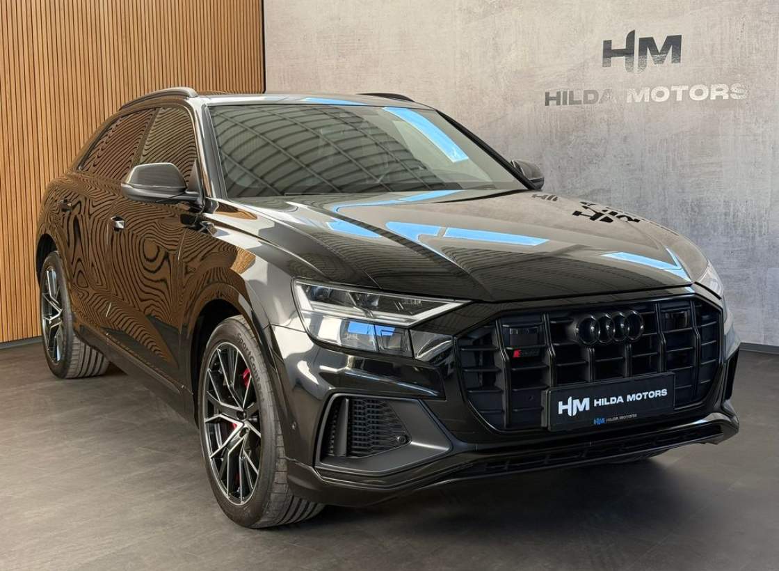 Audi - SQ8