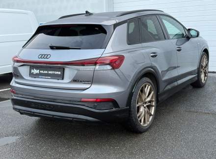 Audi - Q4 e-tron