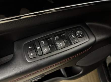 Jeep - Grand Cherokee