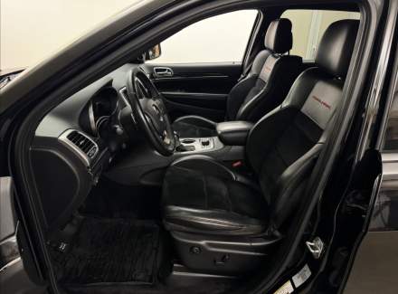 Jeep - Grand Cherokee