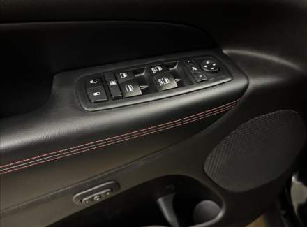 Jeep - Grand Cherokee