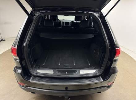 Jeep - Grand Cherokee