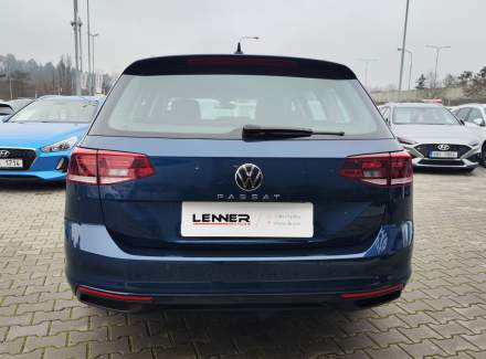 Volkswagen - Passat