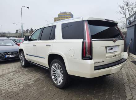 Cadillac - Escalade