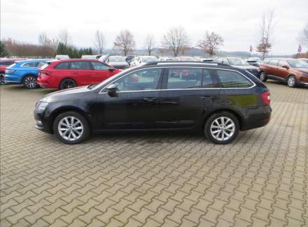 Škoda - Octavia