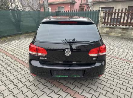 Volkswagen - Golf