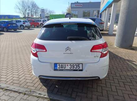 Citroën - C4