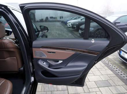 Mercedes-Benz - S-class