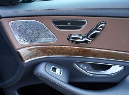 Mercedes-Benz - S-class