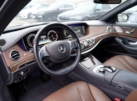 Mercedes-Benz - S-class
