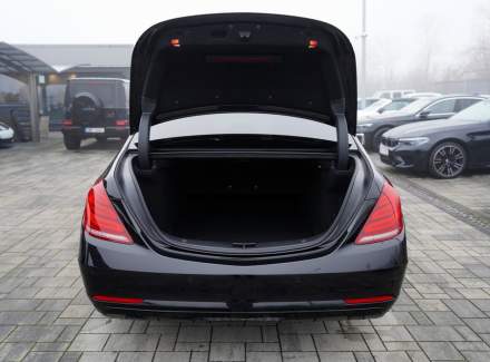 Mercedes-Benz - S-class