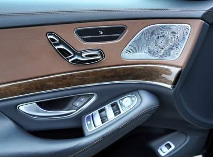 Mercedes-Benz - S-class