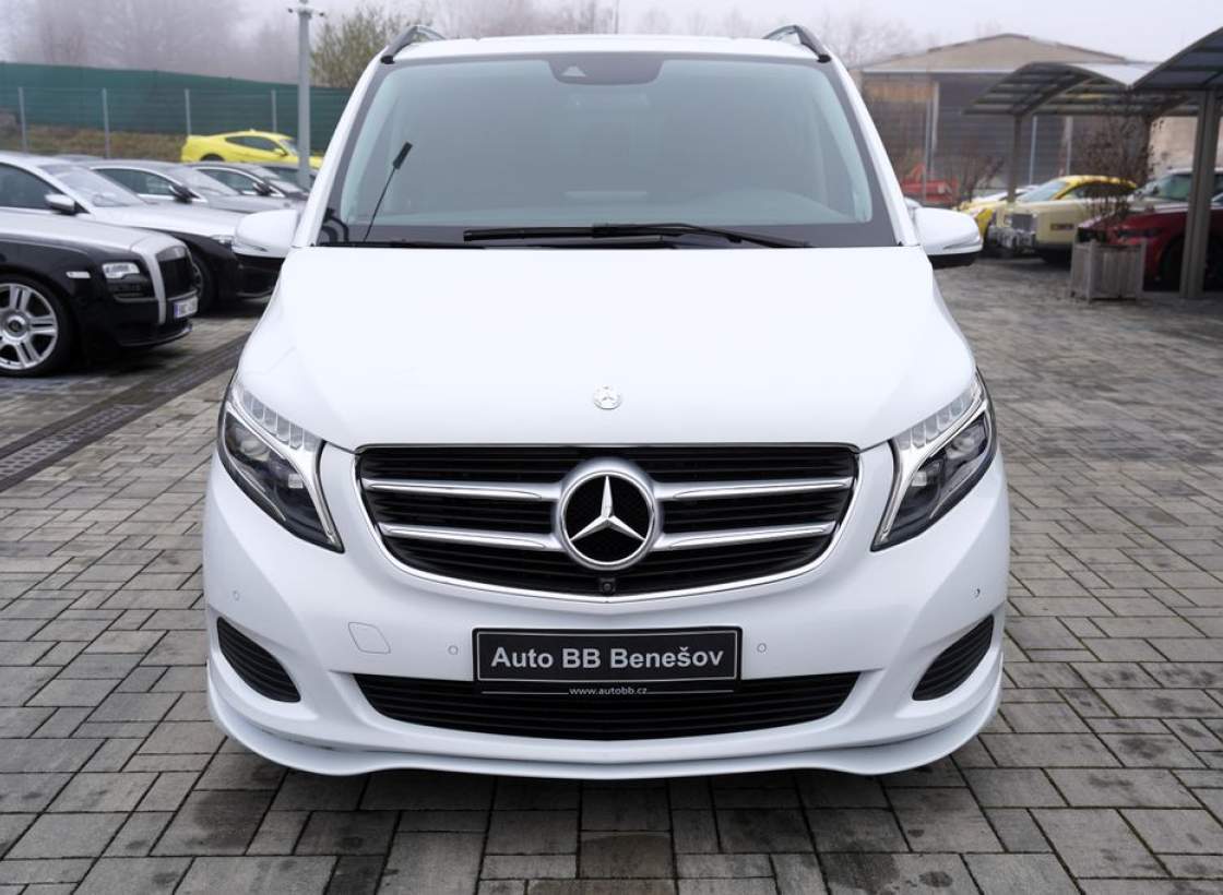 Mercedes-Benz - V-class