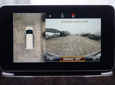 Mercedes-Benz - V-class