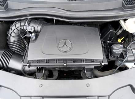 Mercedes-Benz - V-class