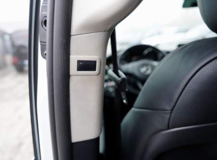 Mercedes-Benz - V-class