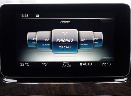 Mercedes-Benz - V-class