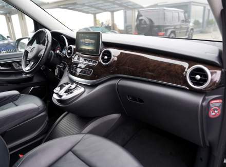 Mercedes-Benz - V-class