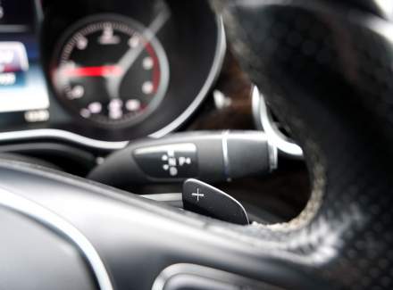 Mercedes-Benz - V-class